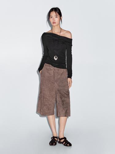 Top asimétrico lyocell lana - Negro de Zara - Imagen 0