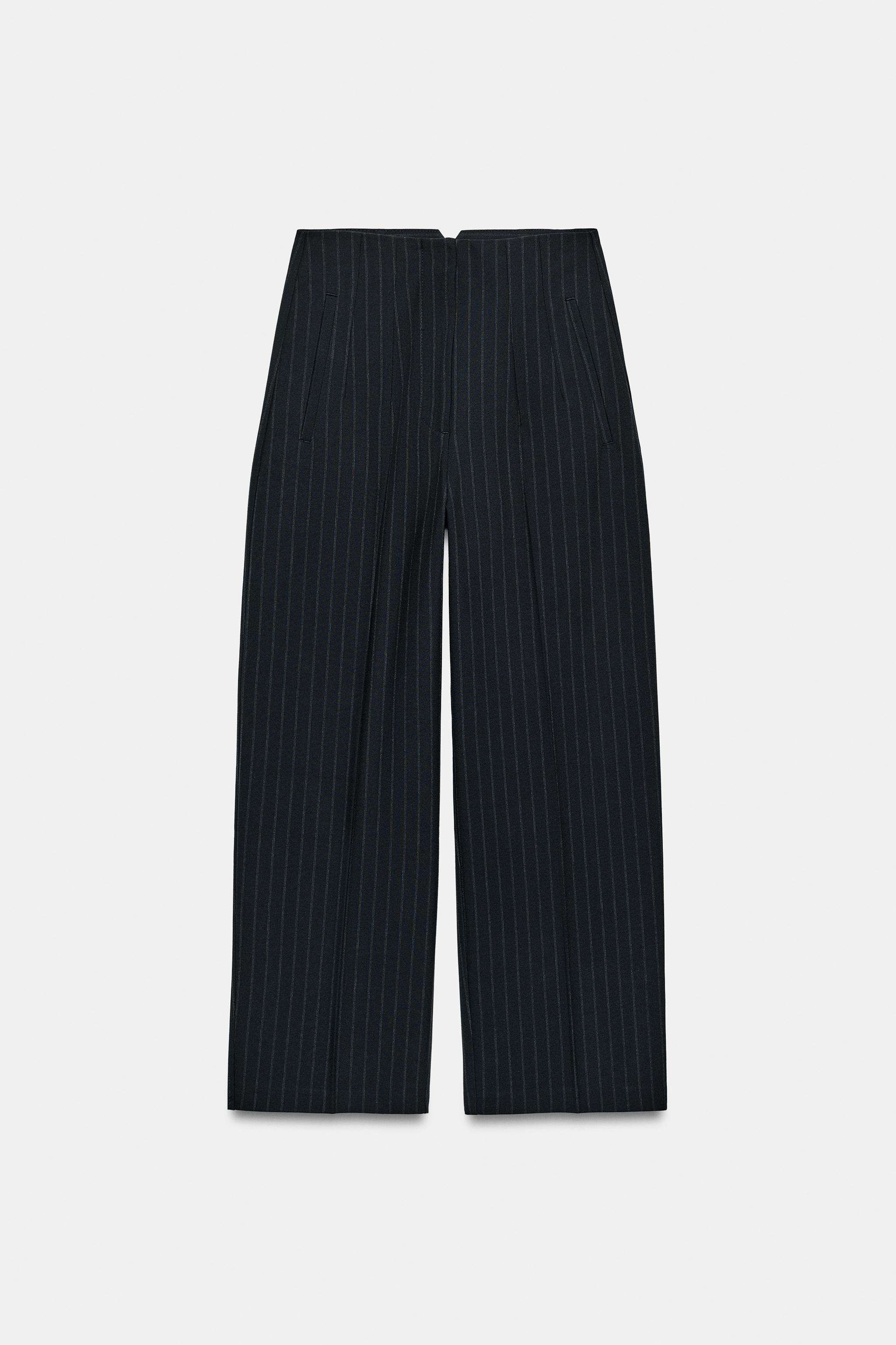 HIGH-RISE BARREL-LEG PANTS