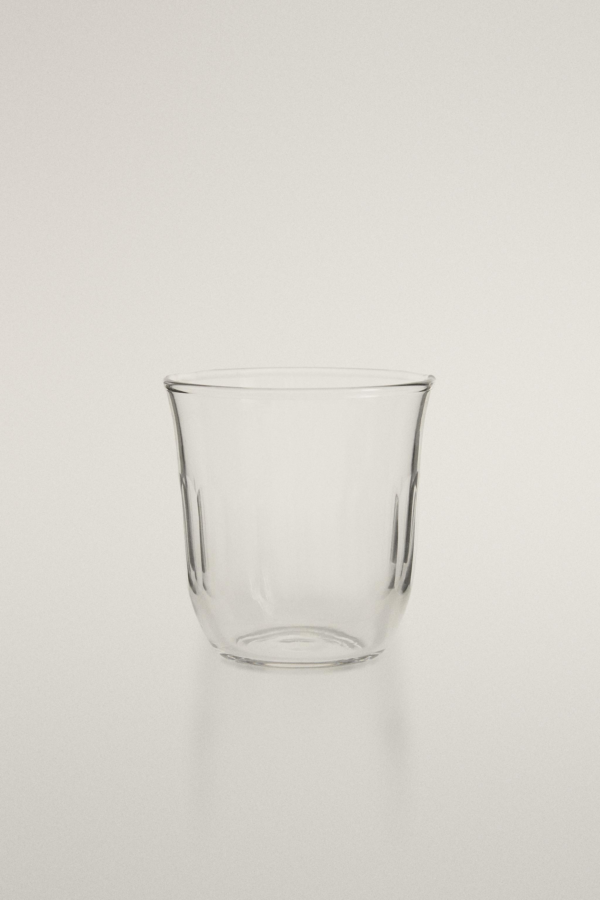 VERTICAL RAISED DESIGN GLASS TUMBLER
