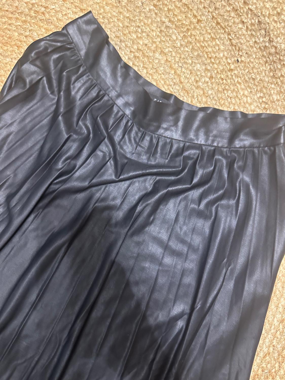 FAUX LEATHER PLEATED SKIRT - Image 4