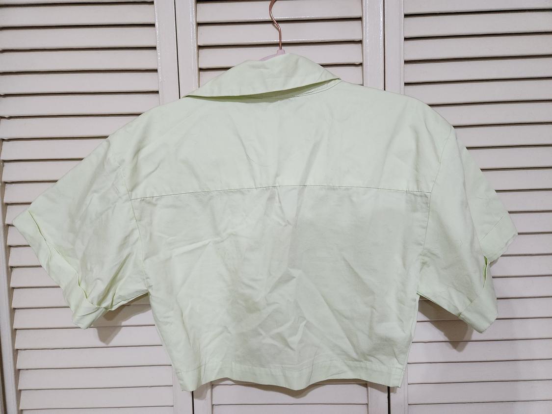 CROP TOP WITH KNOT - Image 4