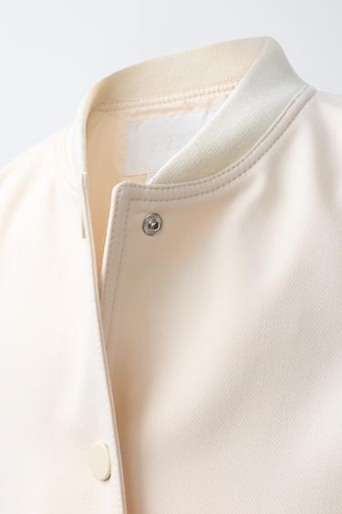 BOMBER COURT AVEC ÉPAULETTES - Écru de Zara - Image 4
