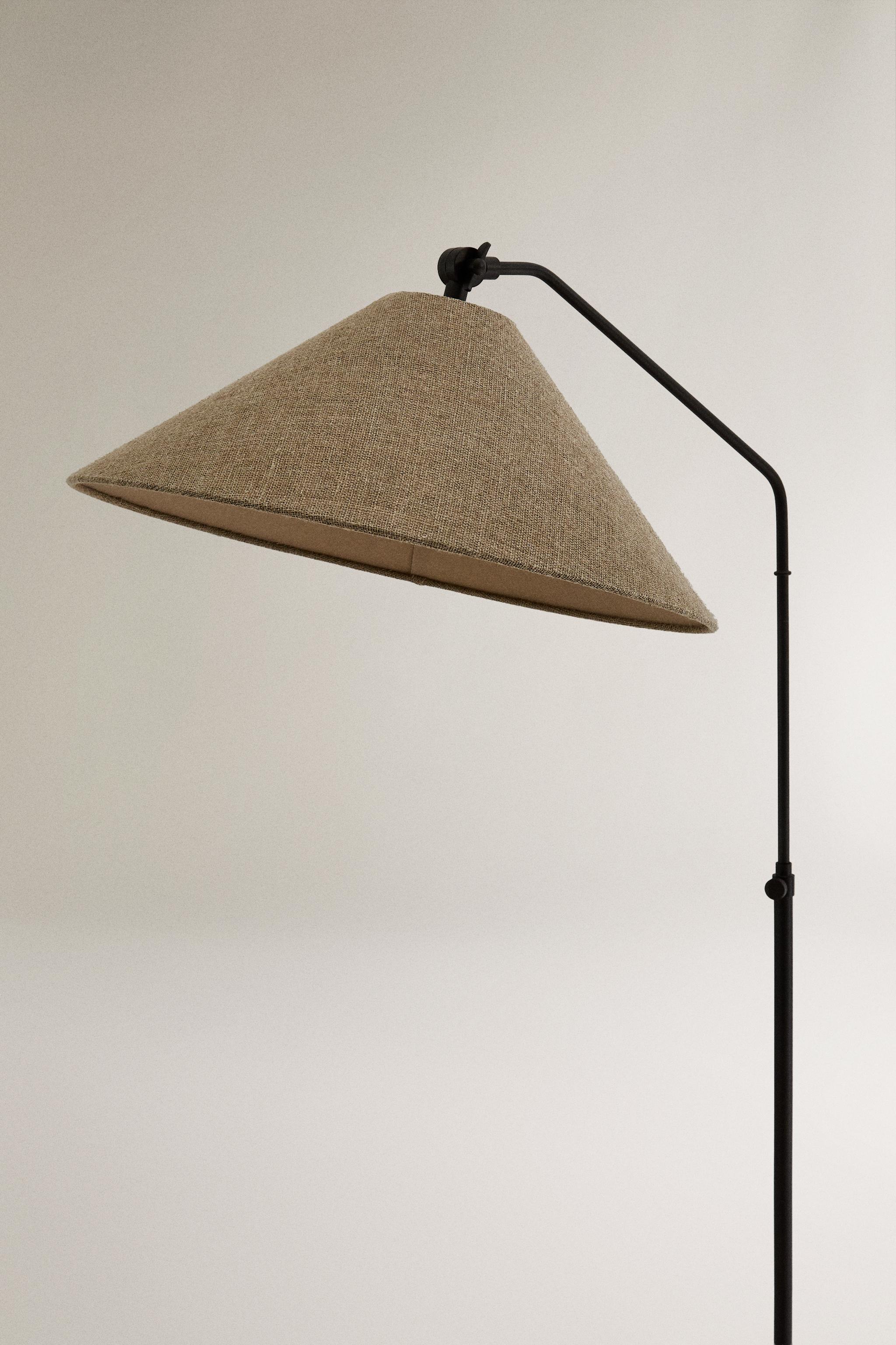 METAL FLOOR LAMP - Light beige | ZARA United States
