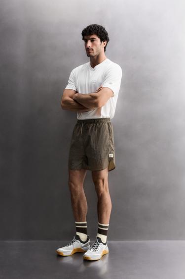 2-IN-1 TECHNICAL TRAINING SHORTS - Brown by Zara