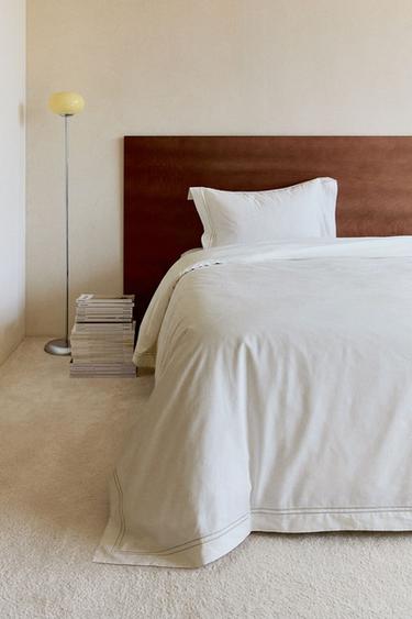 DUVET COVER WITH TWO EMBROIDERED DETAILS - Light green by Zara