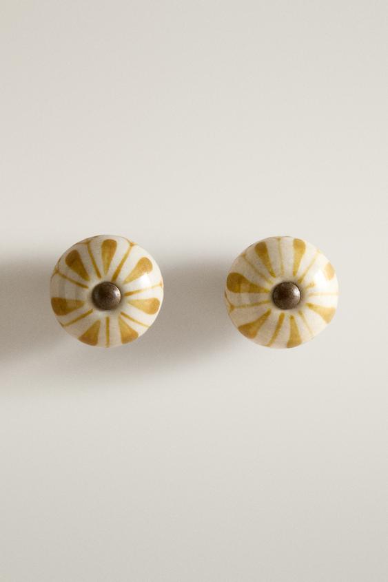 PACK OF FLORAL CERAMIC DOOR KNOBS (PACK OF 2) - Mustard by Zara - Image 0