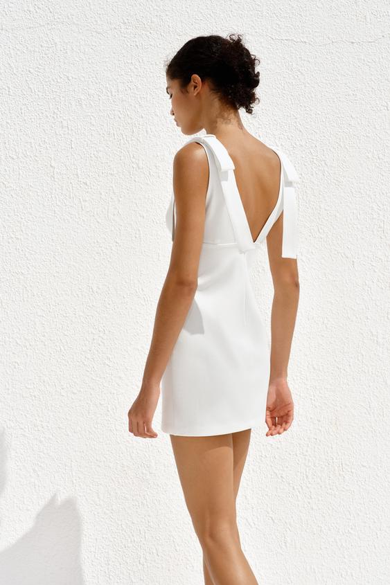 KRÁTKÉ ŠATY S MAŠLEMI - Špinavě bílá od Zara - Obrázek 4