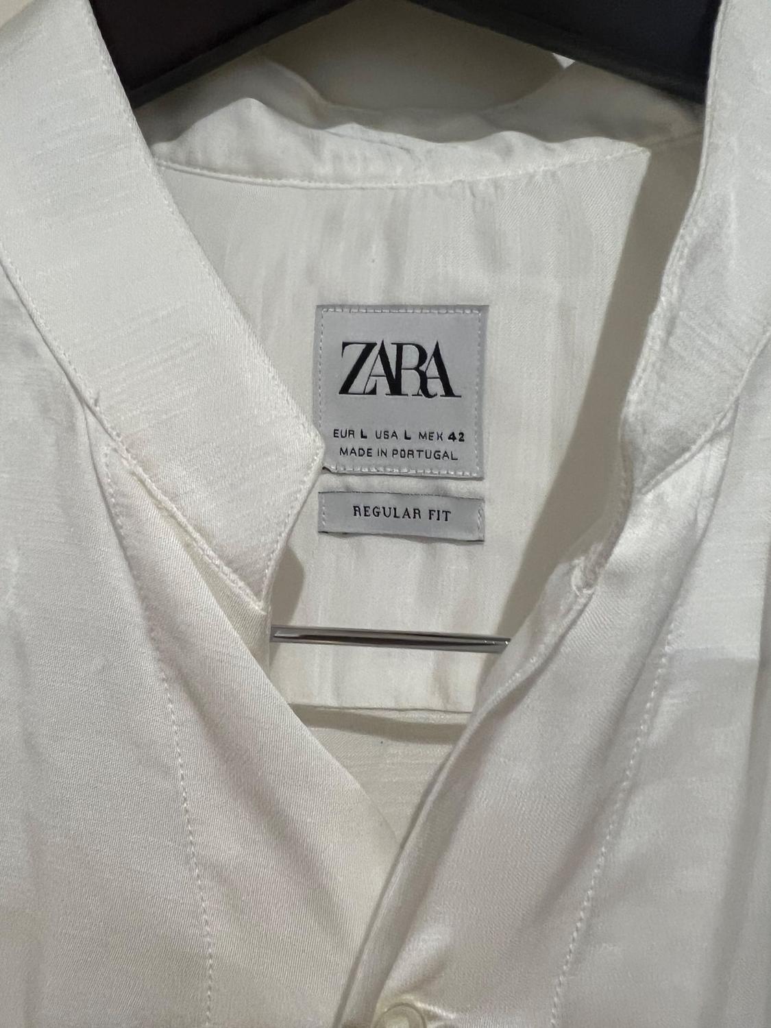 LOOSE FIT STAND-UP COLLAR SHIRT