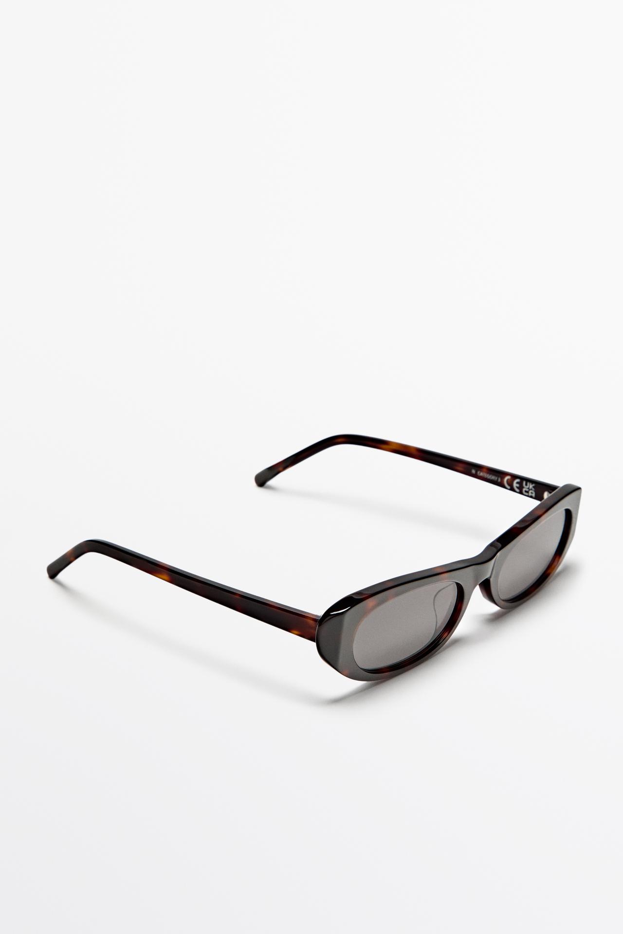 Rectangular sunglasses — Brown