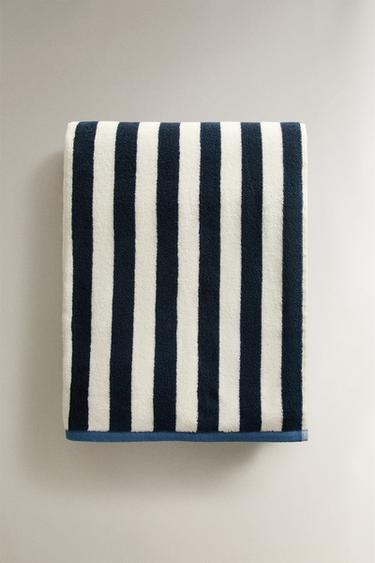 REVERSIBLE STRIPED BEACH TOWEL - Blues by Zara - Image 1