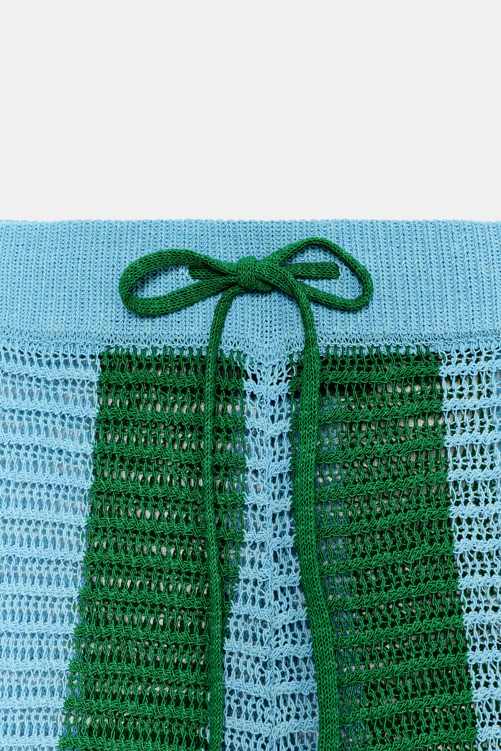 PANTALON EN MAILLE À RAYURES