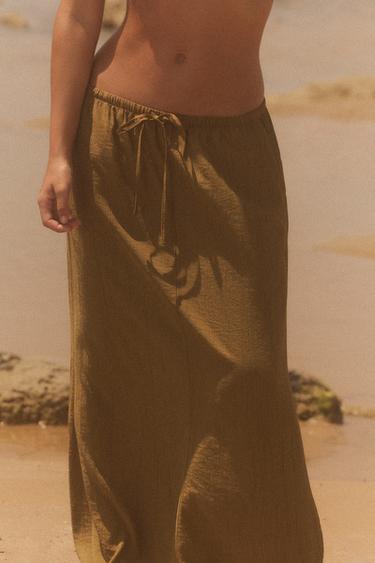 JUPE MIDI EFFET PLISSÉ - Vert olive de Zara - Image 1