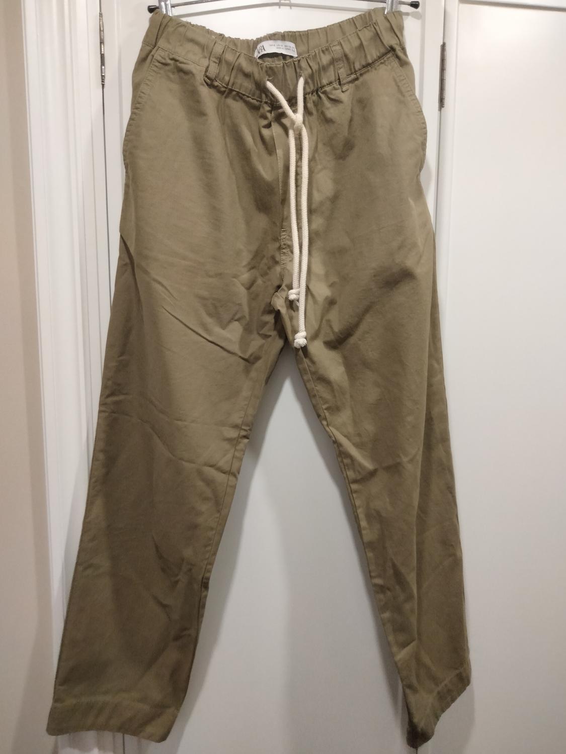 CONTRASTING TROUSERS WITH JOGGER WAIST