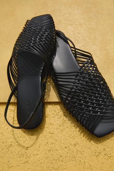 Imagen de producto - Negro de Zara