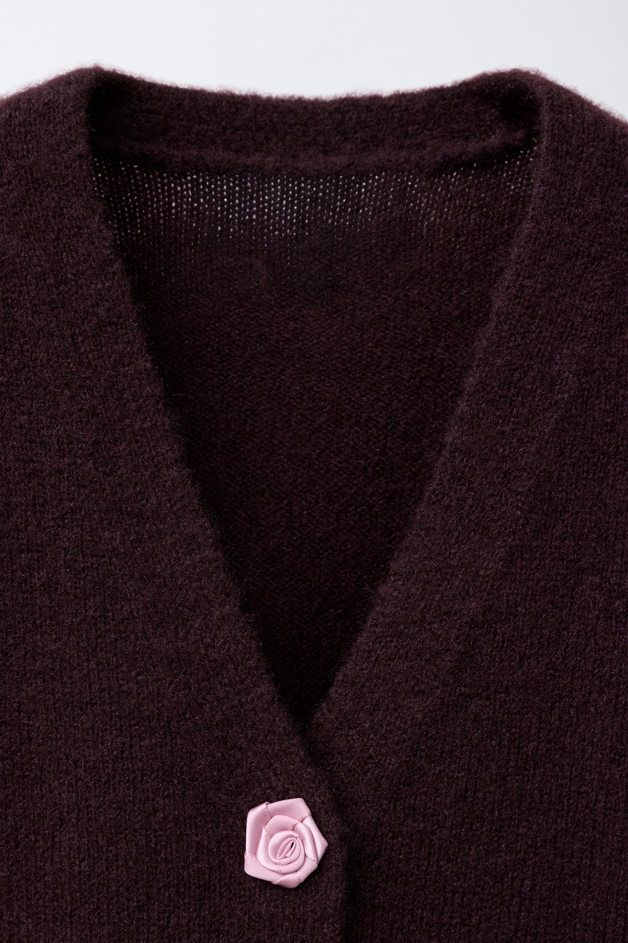 CARDIGAN WITH SATIN FLOWER BUTTONS