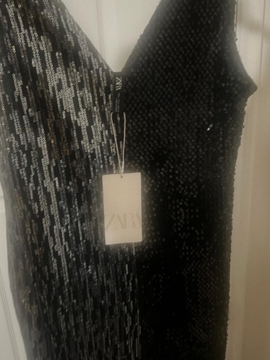 VESTIDO COMBINADO LENTEJUELA - Image 5