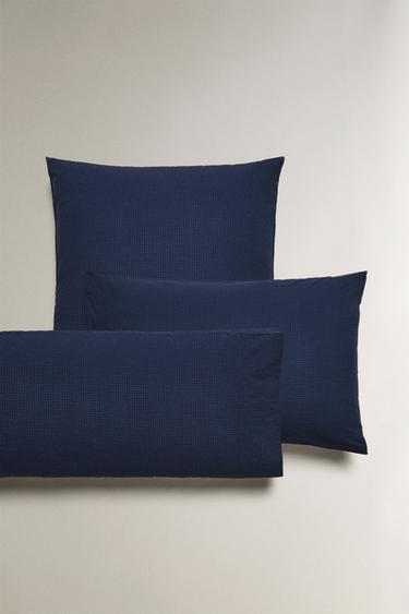 DYED THREAD COTTON PILLOWCASE - Blue by Zara