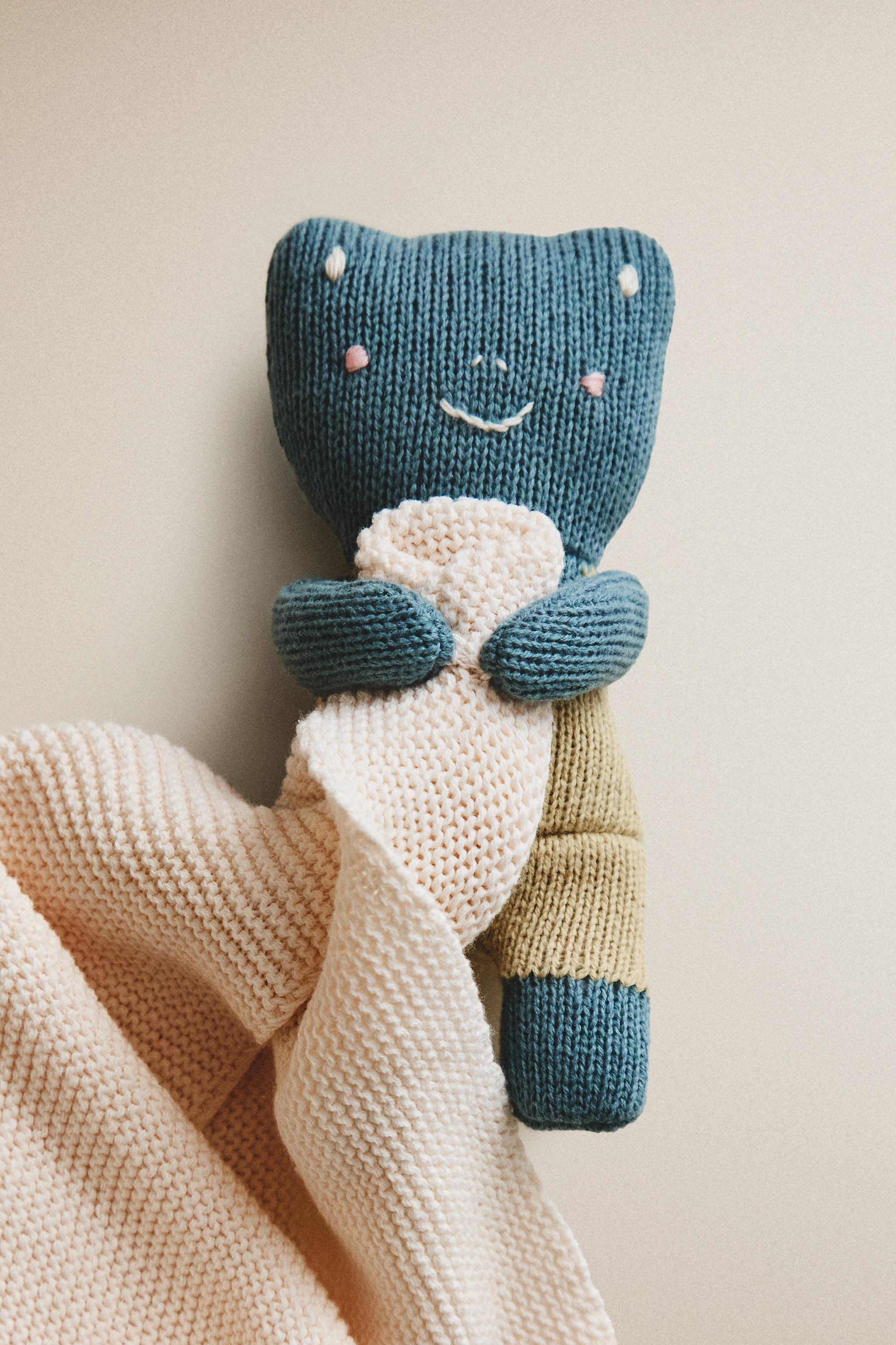 BABY FROG CUDDLY SOFT TOY — Light green