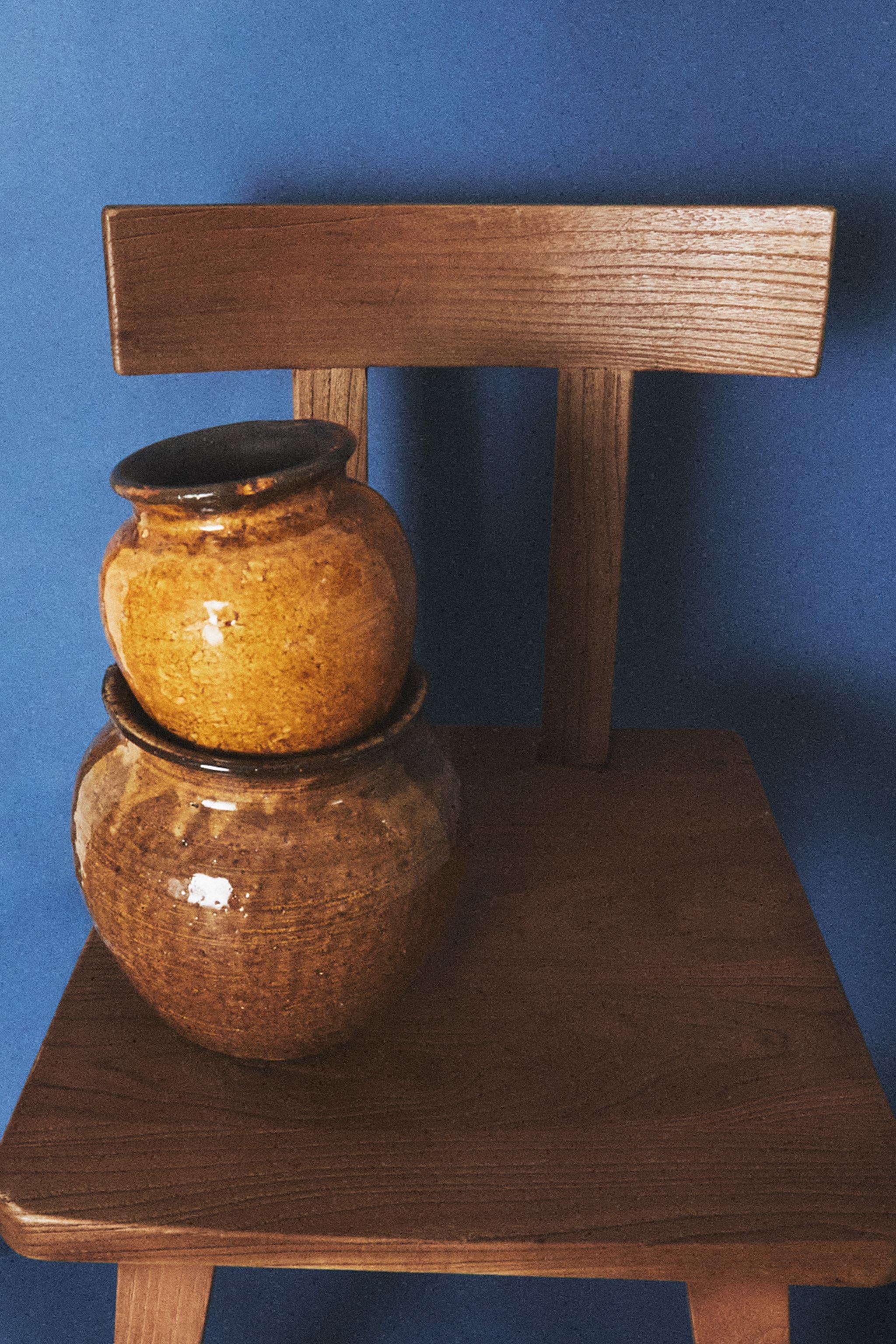 CERAMIC VASE