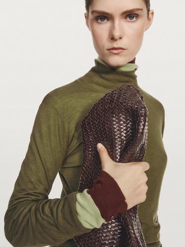 Jersey punto cuello perkins 100 % lana - STUDIO - Verde Menta de Zara