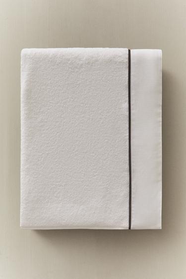 BADETUCH MIT PIKEE-BAND - Dunkelgrau von Zara