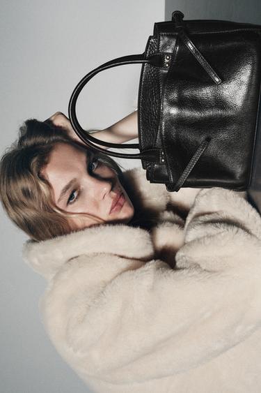 ГОРОДСКАЯ КОЖАНАЯ СУМКА — Черный от Zara