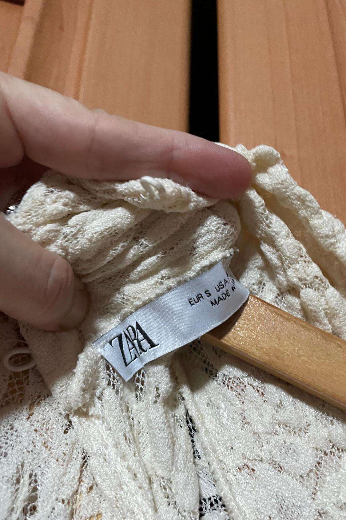 RIBBED SWEATER WITH LACE TRIM - Image 4