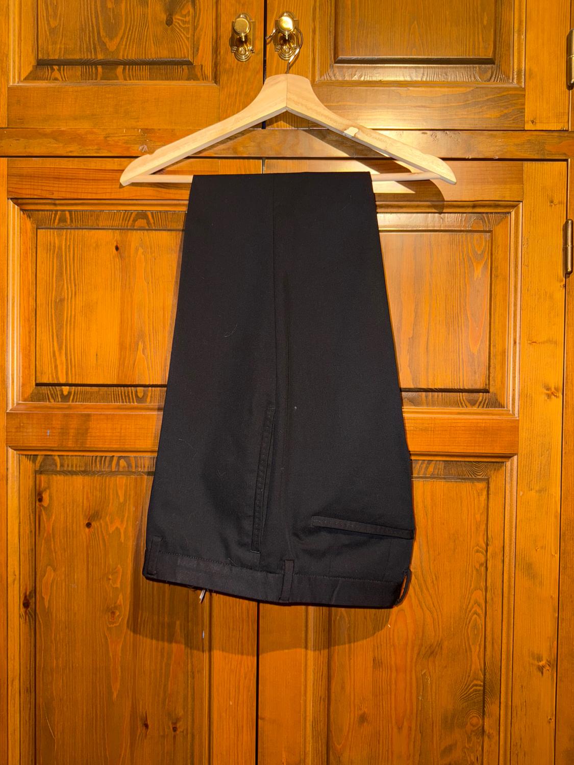 PANTALÓN NEGRO DE TRAJE - Image 3