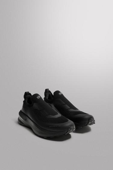 LACELESS RUNNING TRAINERS - Black by Zara