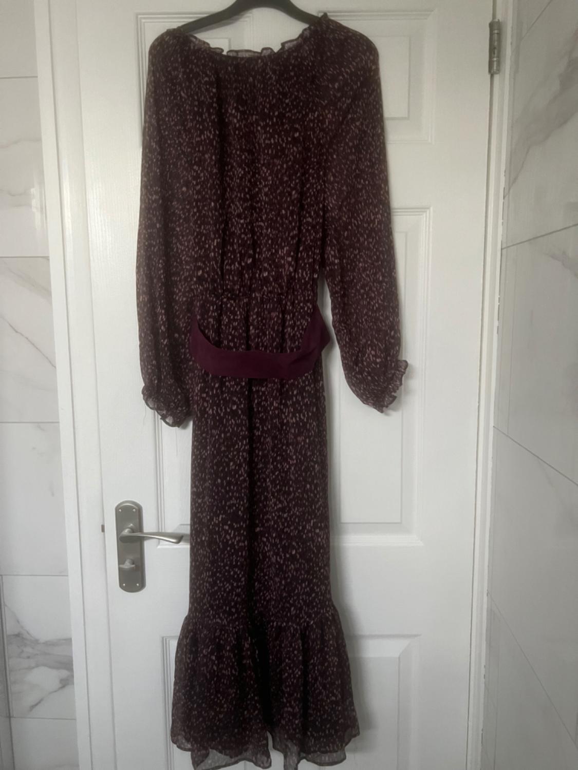PRINTED DRESS WITH BELT - Image 2