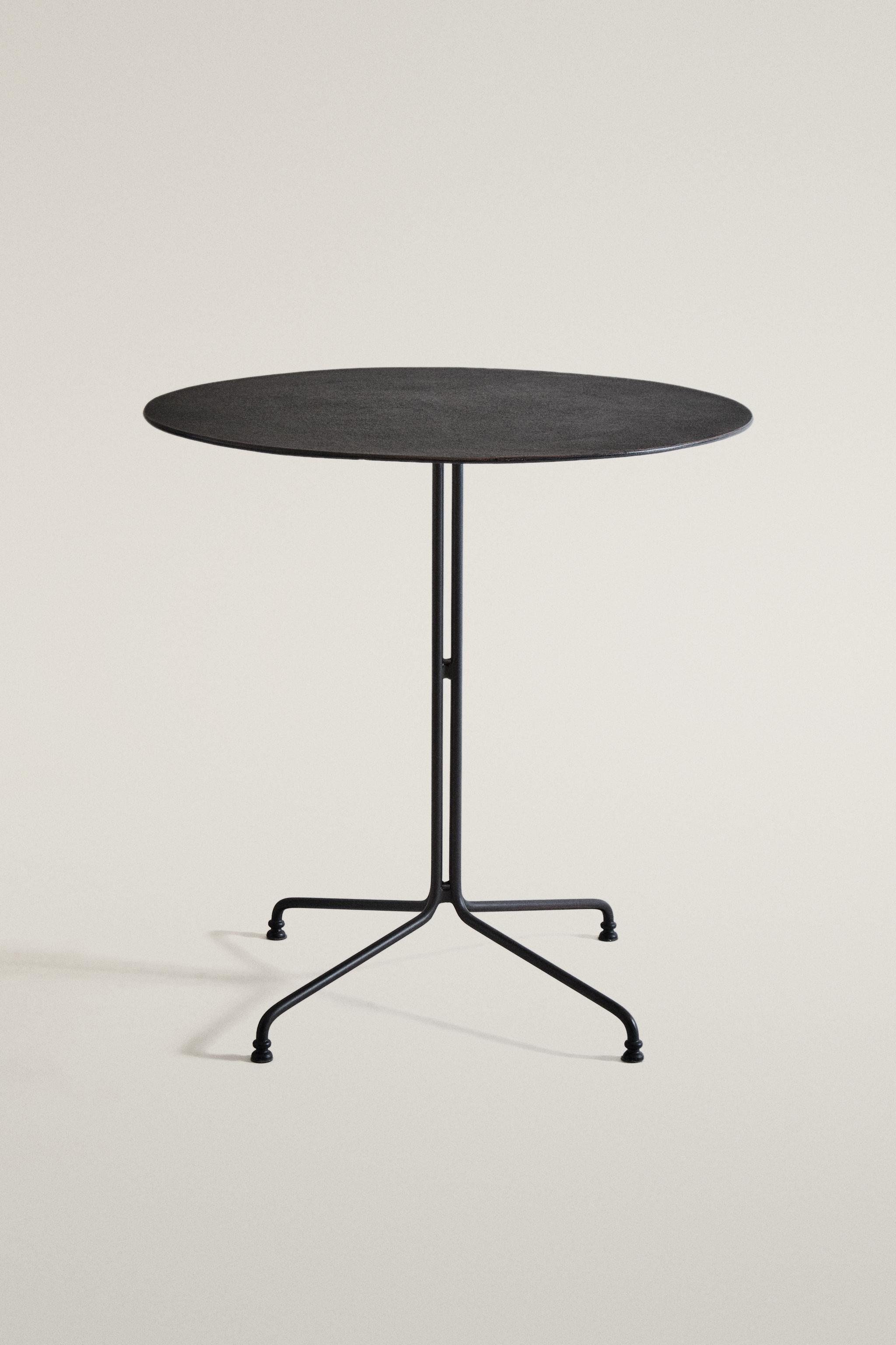 UNION ユニオン 洋書 インテリア(アクタス/ZARA/アートオブブラック） OUTDOOR WROUGHT IRON TABLE - Black | ZARA United States
