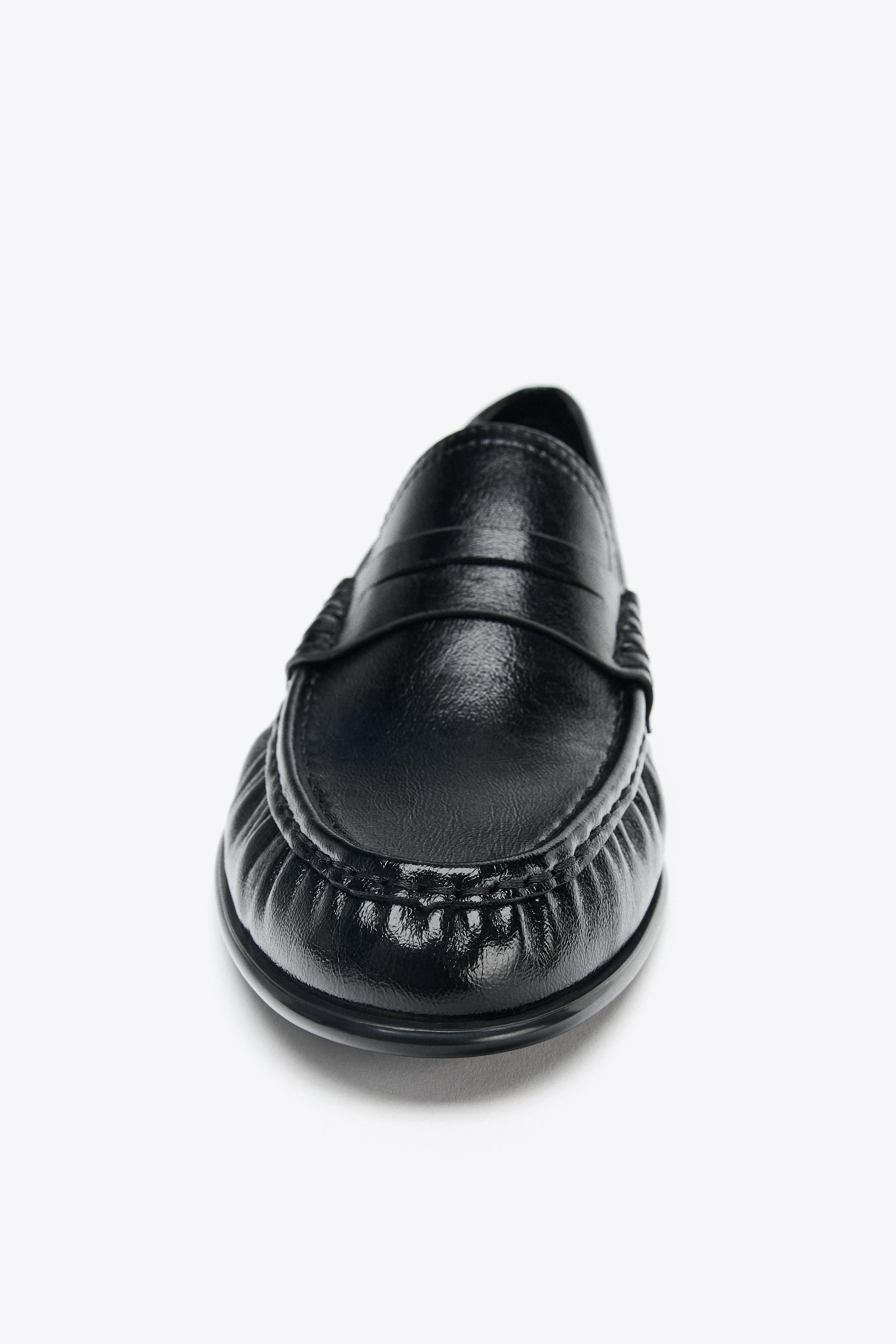 ギャザー入りソフトモカシン - ブラック | ZARA Japan / 日本