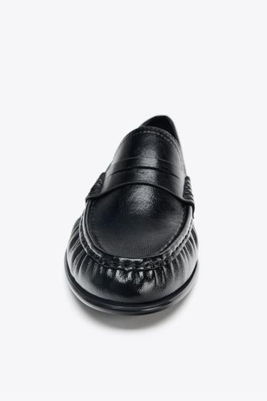 SOFT GATHERED LOAFERS - Black by Zara
