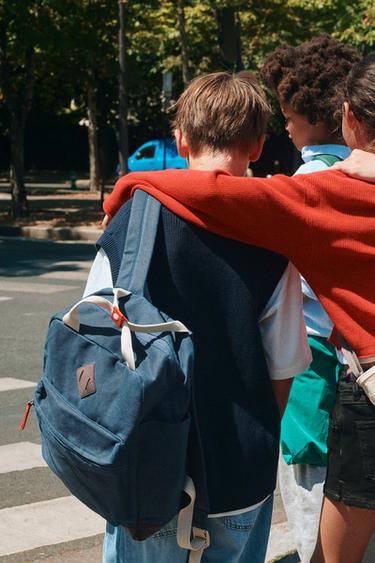 MOCHILA BOLSILLOS - Azul de Zara