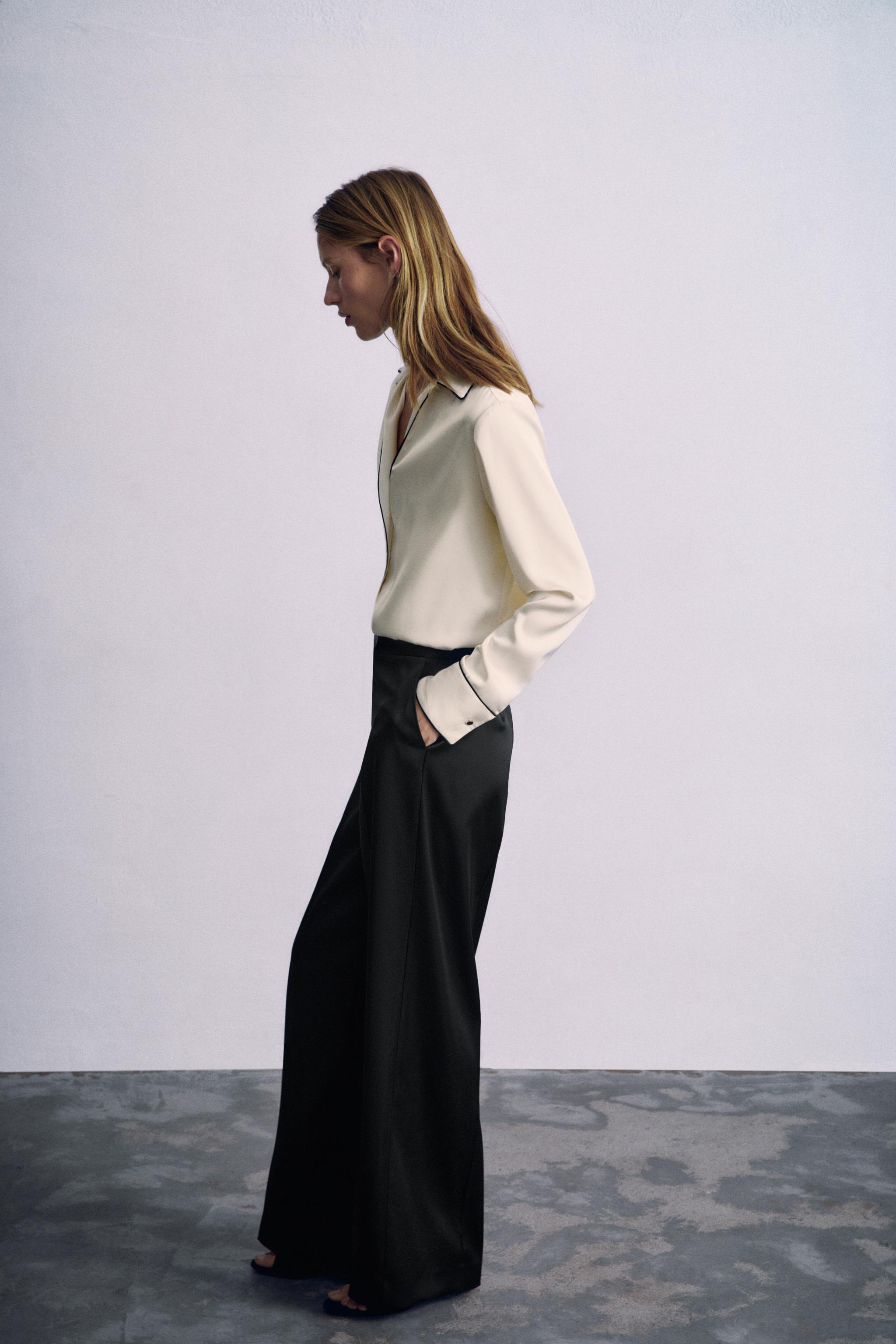 CHEMISE SATINÉE AVEC LISERÉS CONTRASTE