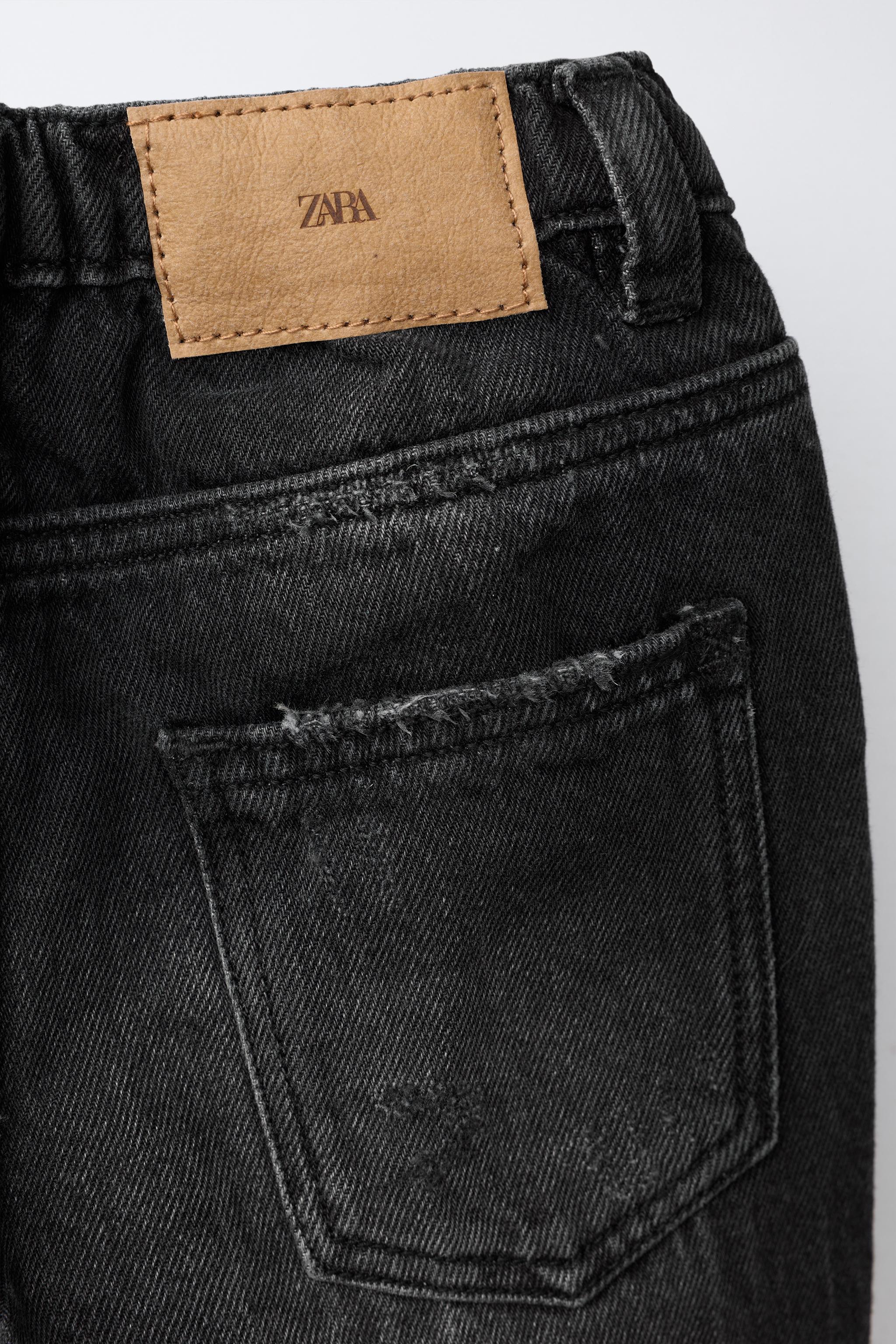 RIPPED LOW STRAIGHT JEANS
