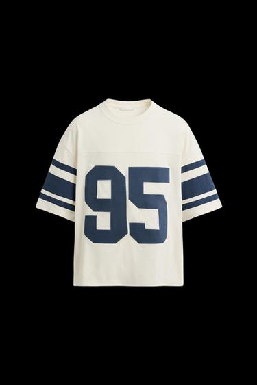 T-SHIRT MIT VARSITY-PRINT - Weiß von Zara - Bild 0