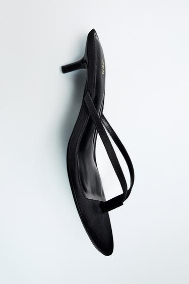 SATIN KITTEN-HEEL SANDALS - Black by Zara