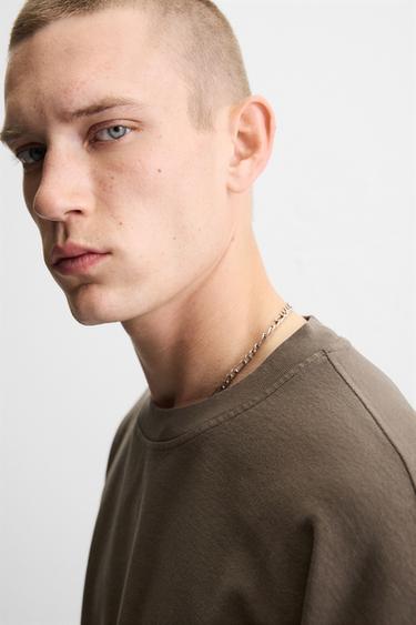 HEAVYWEIGHT TEXTURED T-SHIRT - Brown by Zara - Image 6
