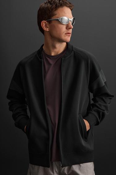 TECHNICAL SWEATSHIRT WITH ZIP - Black by Zara - Image 4