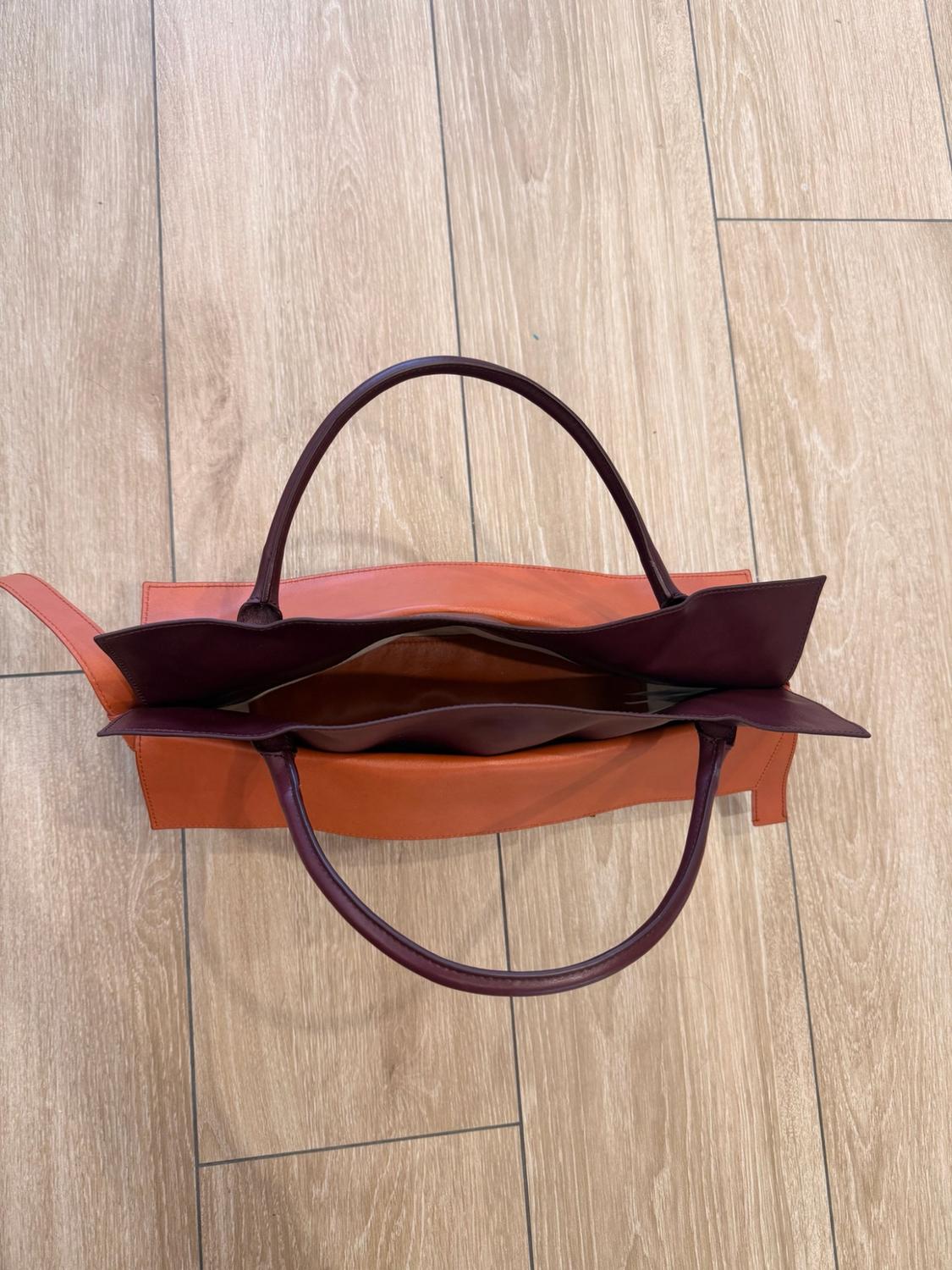LEATHER FLAP BAG - Image 3