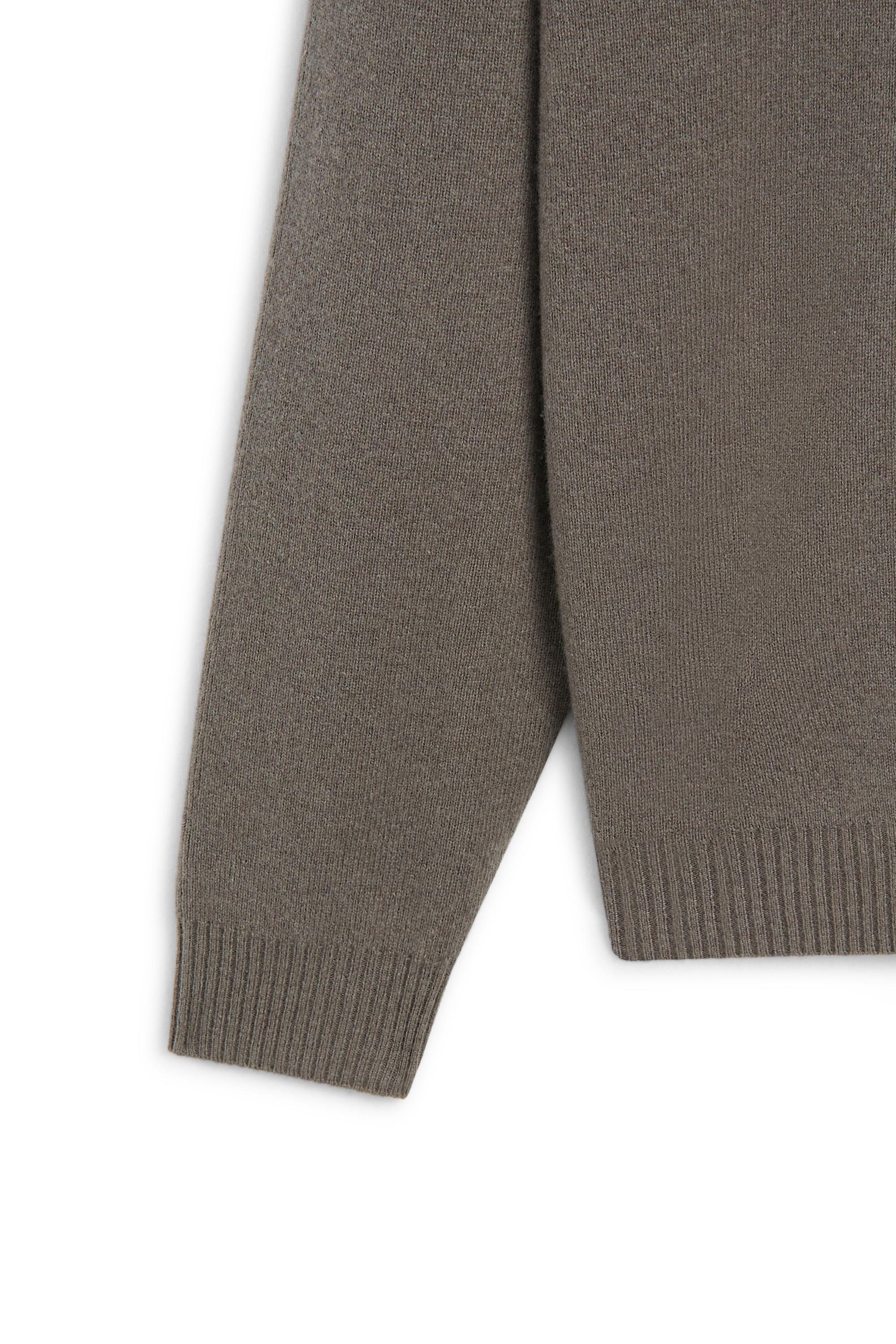 100% wool knit polo sweater - LIMITED EDITION