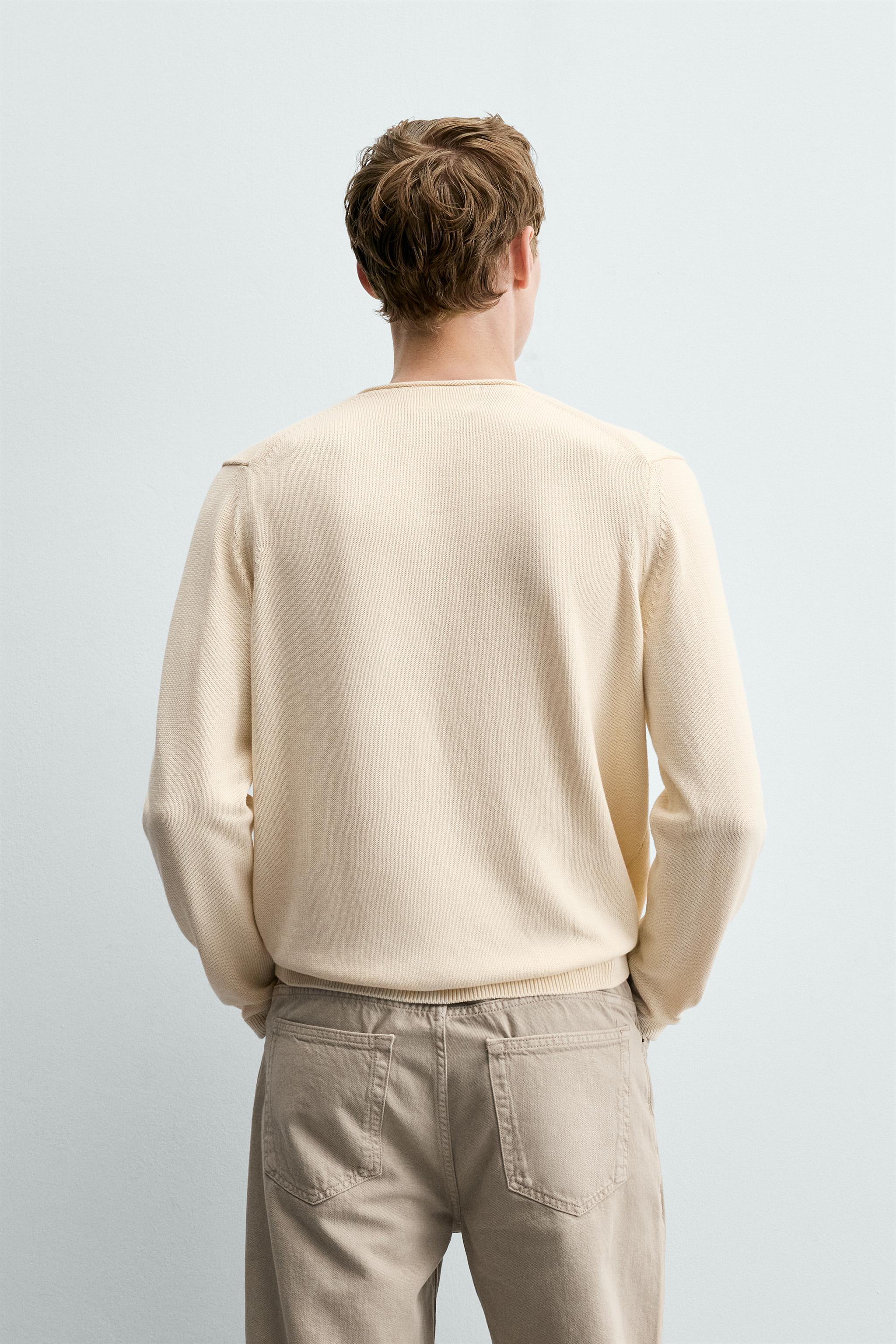 Zara PAMUKLU V YAKA RELAXED FIT KAZAK görsel 3