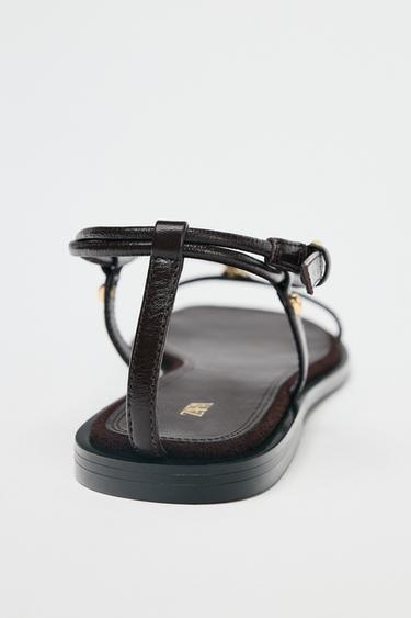 SANDALES BRIDES FINES EN CUIR - Marron de Zara - Image 4