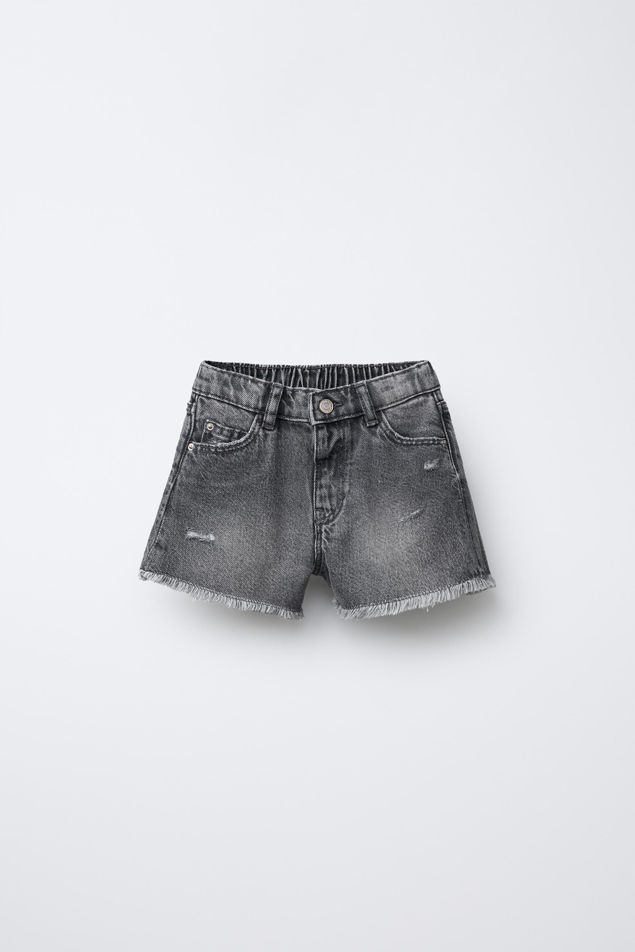 BERMUDA EN DENIM DÉCHIRÉ