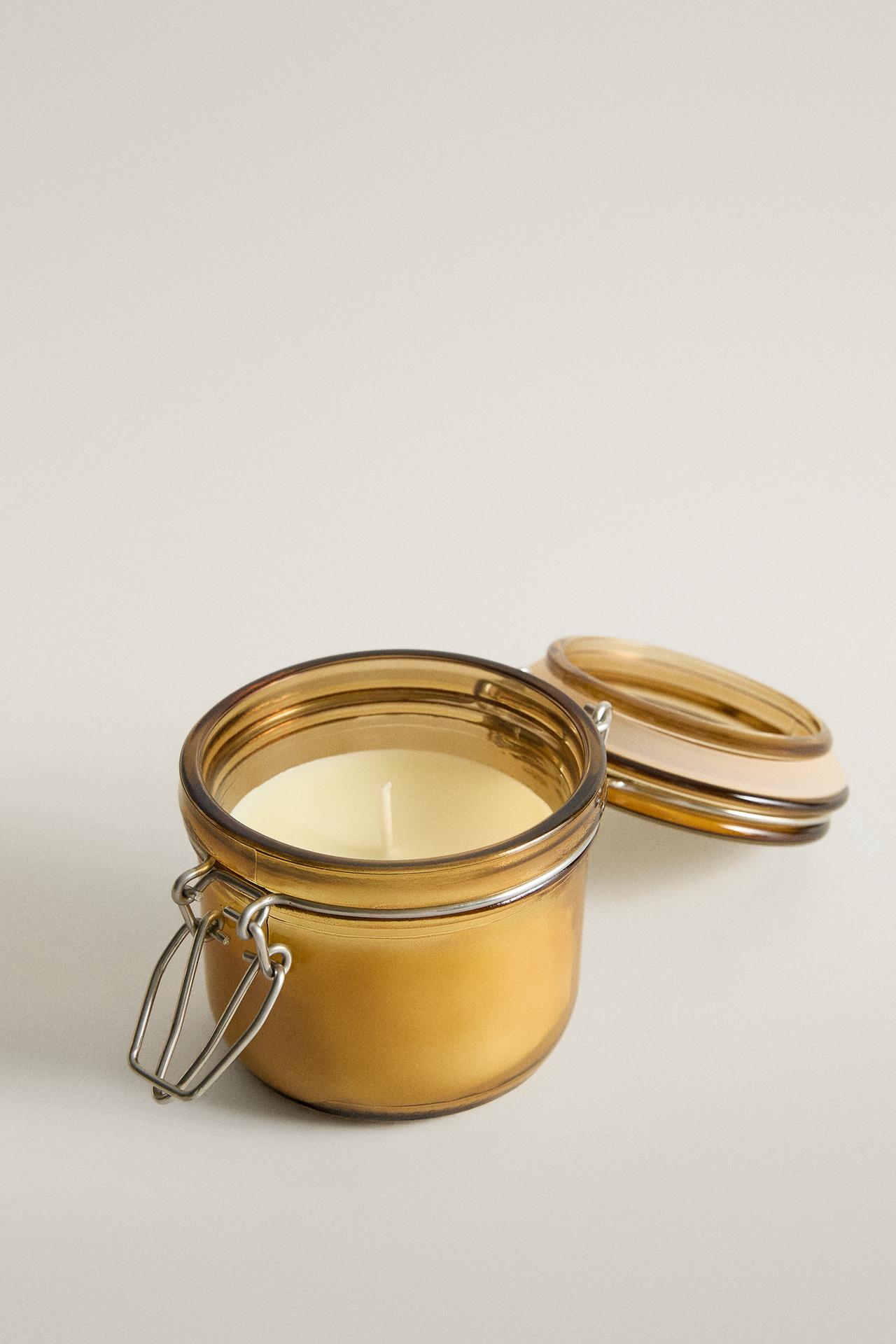 (120 G) CANDIED LEMON SCENTED CANDLE — Lemon