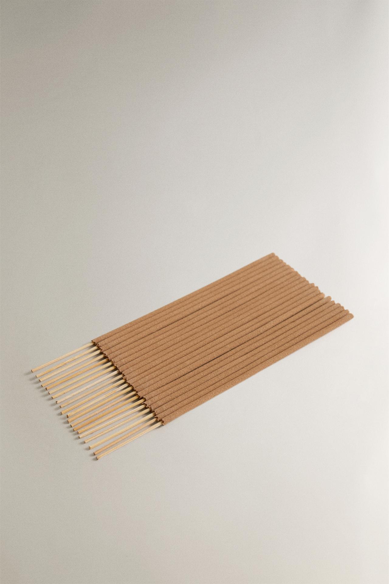 PUMPKIN SPICE SCENTED INCENSE STICKS (PACK OF 20) — Pumpkin