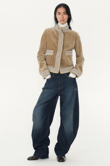 ベルベットジャケット - THE ITEM ZARA WOMANライトカーキZaraのベルベットジャケット - THE ITEM ZARA WOMAN - ライトカーキ 