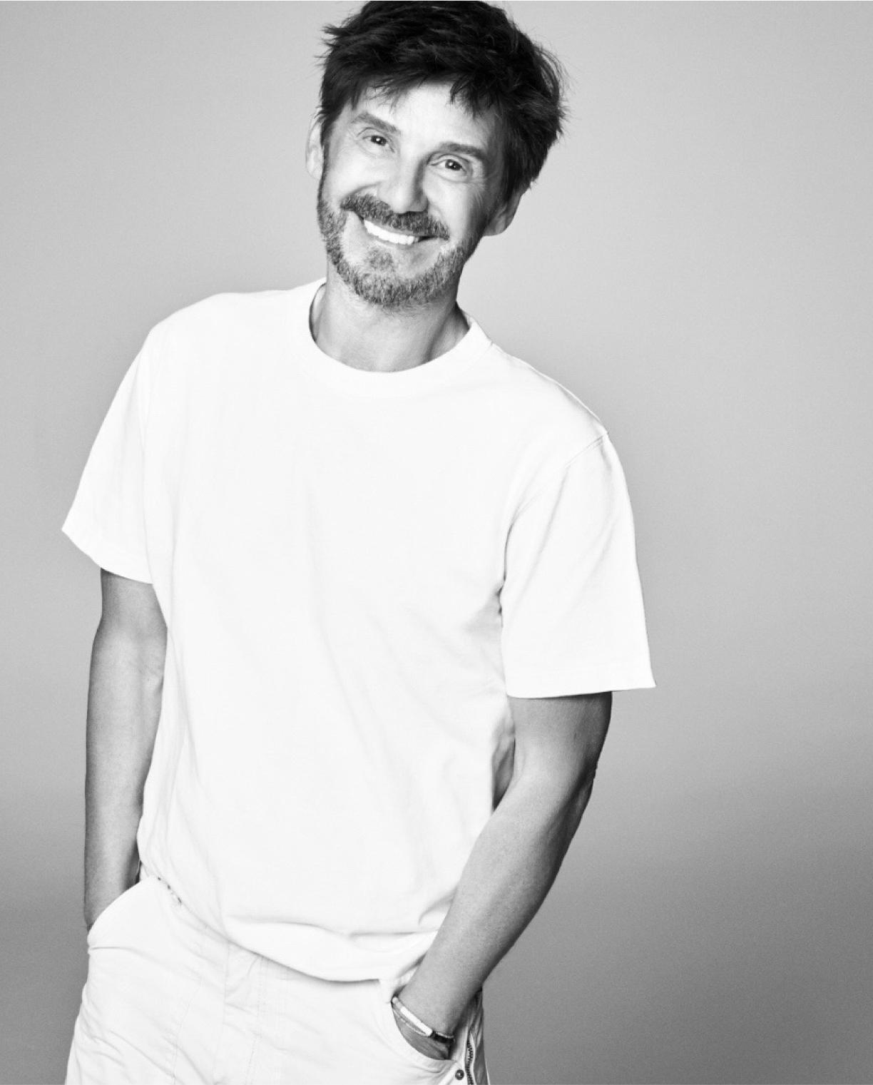 Guido Palau 写真集 GUIDO PALAU ZARA HAIR BOOK + FRAMED WIG - ブラック | ZARA Japan / 日本