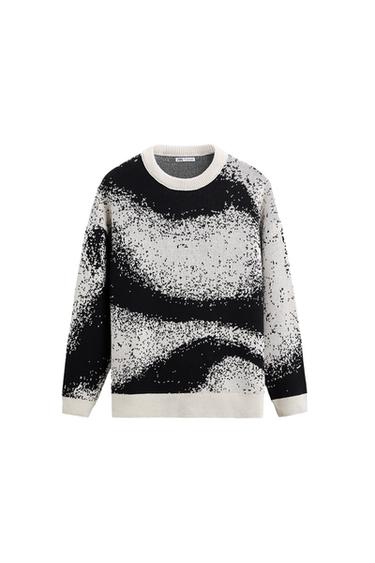 PIXELATED JACQUARD SWEATER